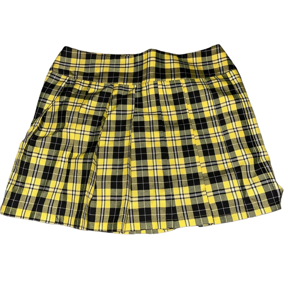 Blazer and skirt dreamgirl size large. #clueless #cher
